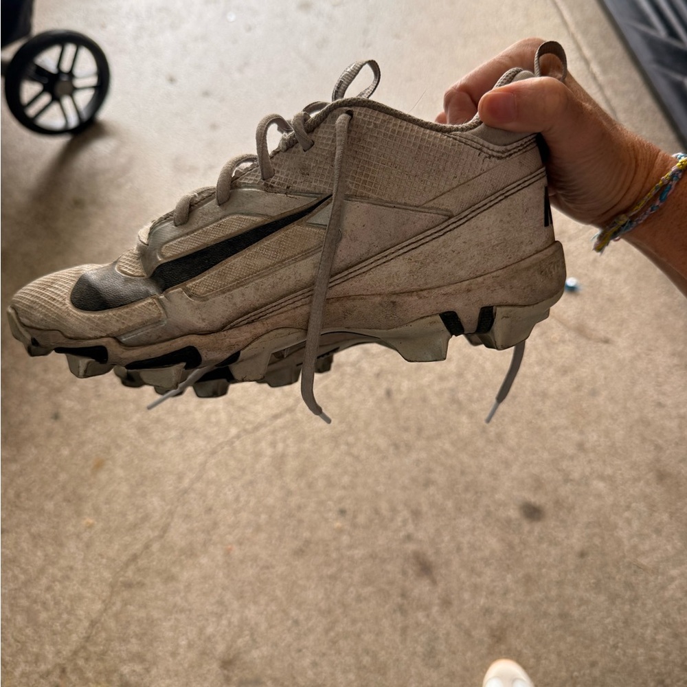 Nike Big Boy Youth football cleat 5.5